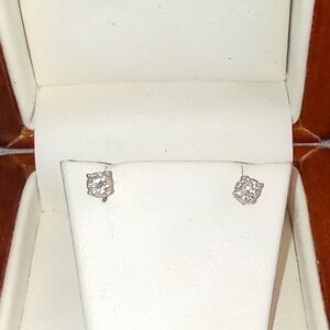 14kt White Gold Natural Diamond Solitaire Stud Earrings .23 CTW